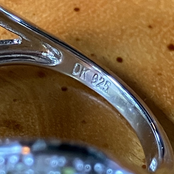 Natural Peridot White Diamond Sterling Silver Ring Size 6 - Picture 6 of 9